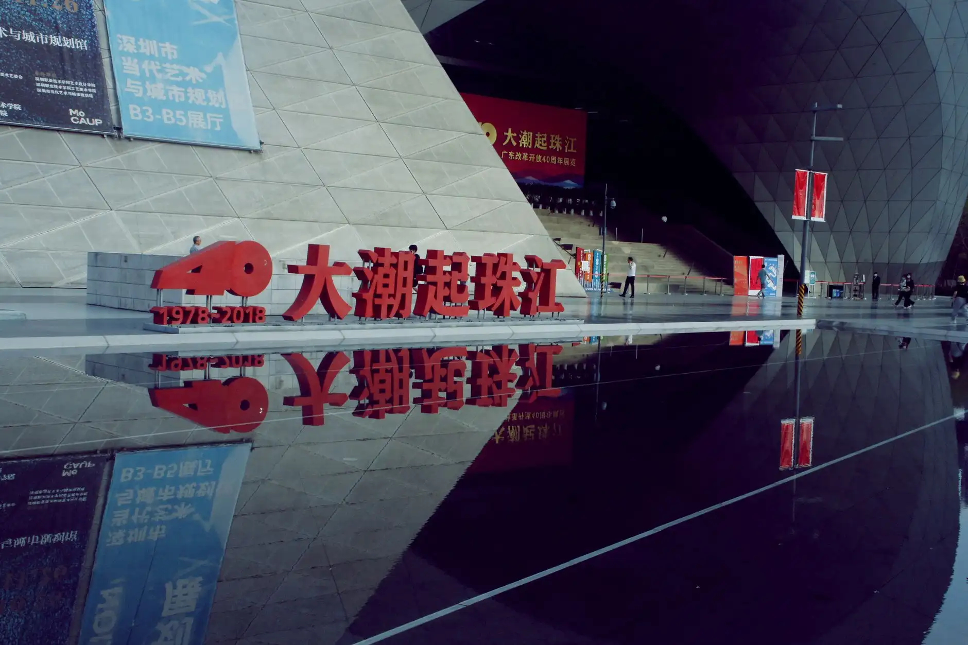 2025年广告设计行业趋势：VI视觉识别系统升级要点