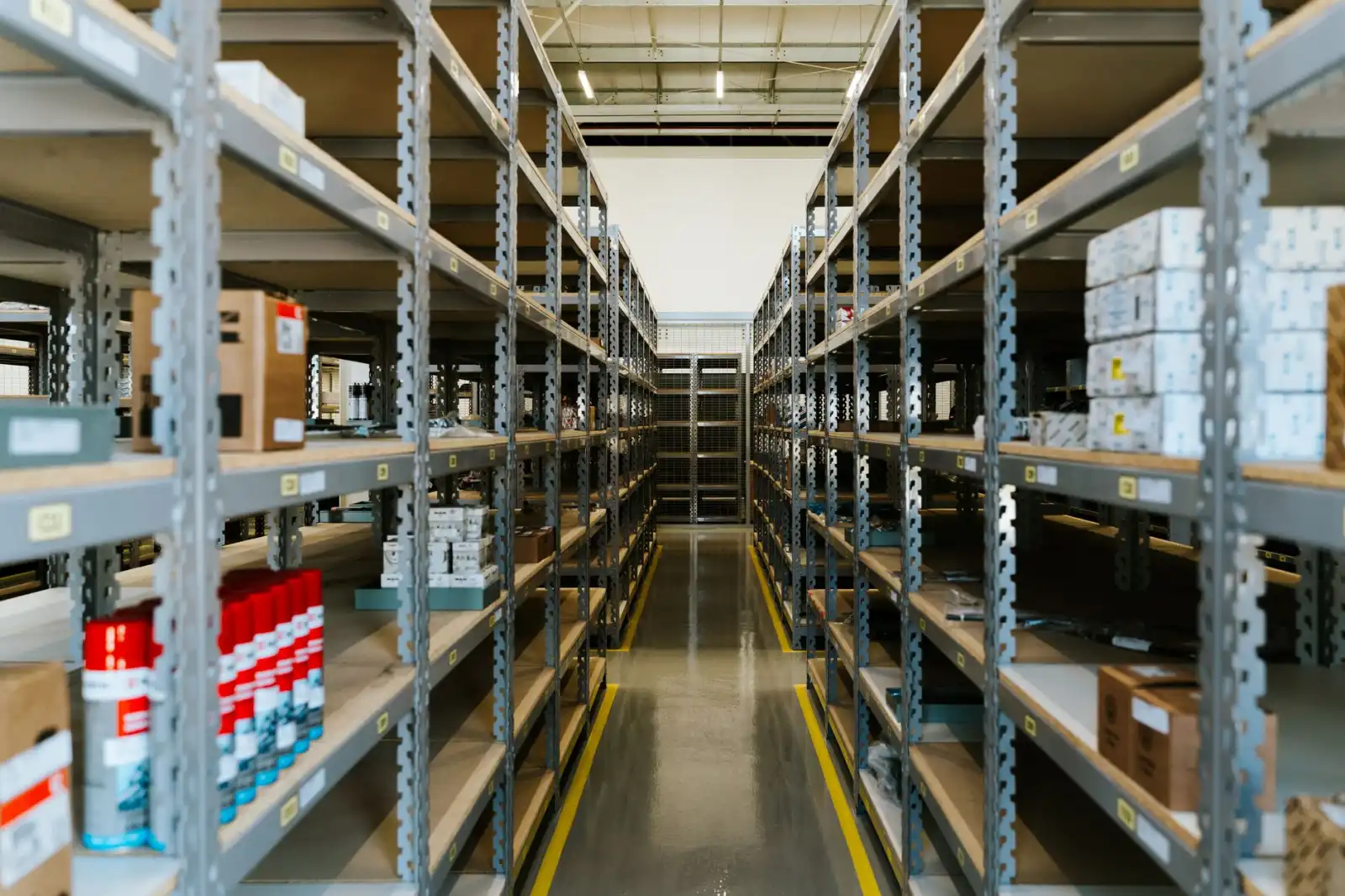 2025年广告设计行业技术升级趋势与品牌视觉应用前瞻