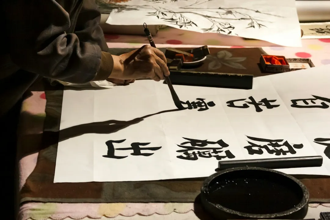 上海抒琥广告VI视觉识别系统设计全流程与执行要点解析