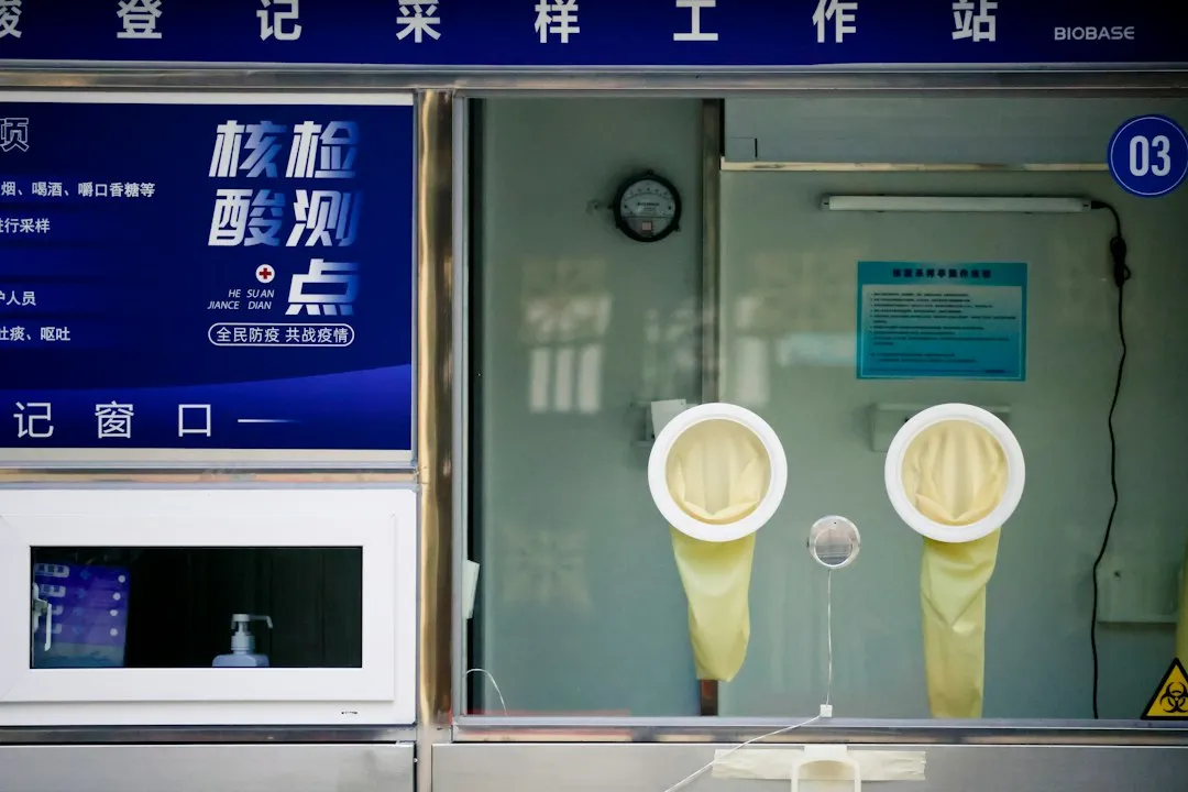 广告设计公司如何通过VI视觉系统提升品牌辨识度与市场竞争力