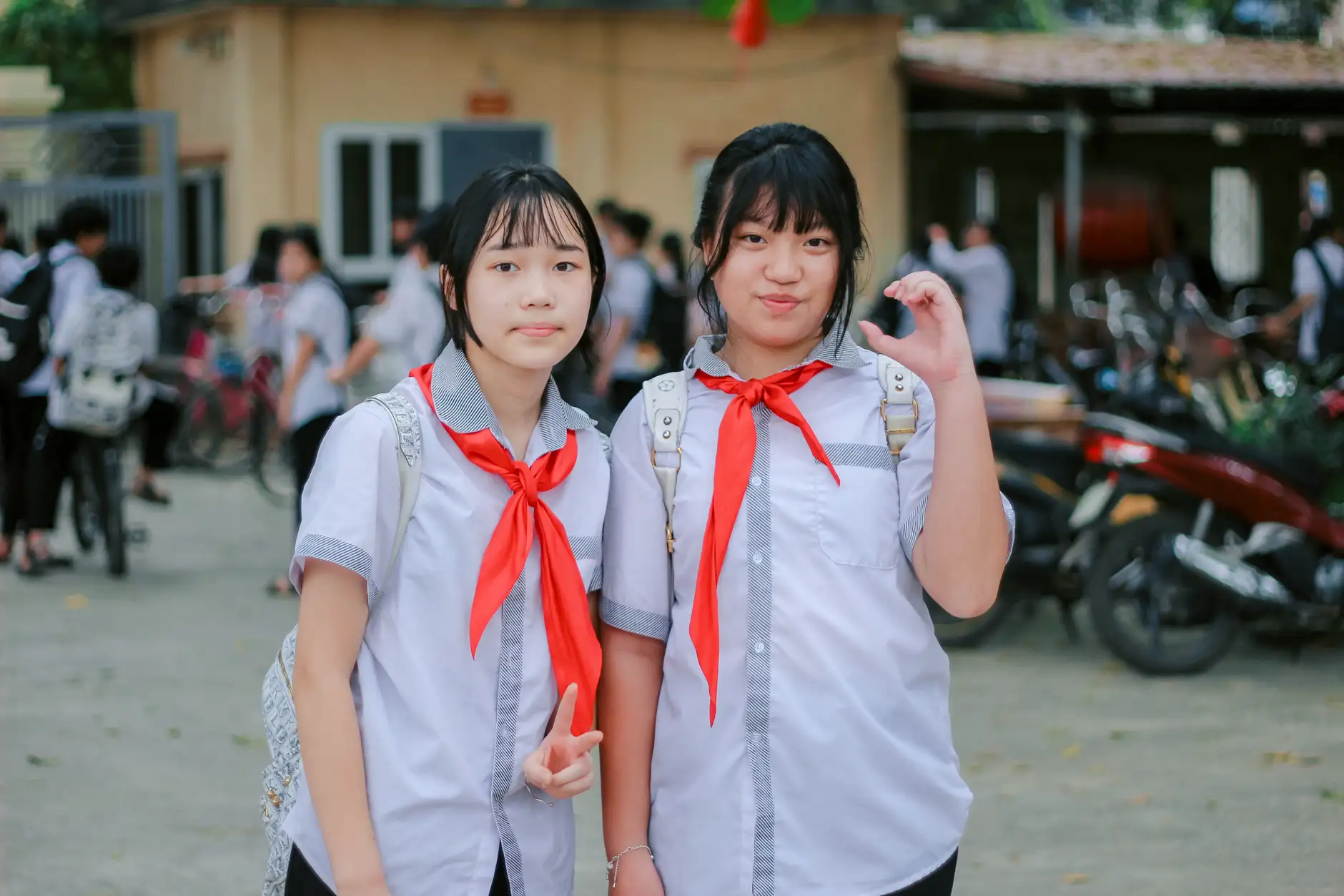包装设计与VI视觉协同如何提升品牌终端辨识度——行业实践观察